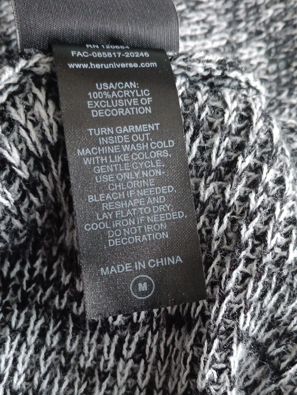 My Neighbor Totoro Studio Ghibli Her Universe Open Cardigan Sweater Gray Knit M - Picture 9 of 9